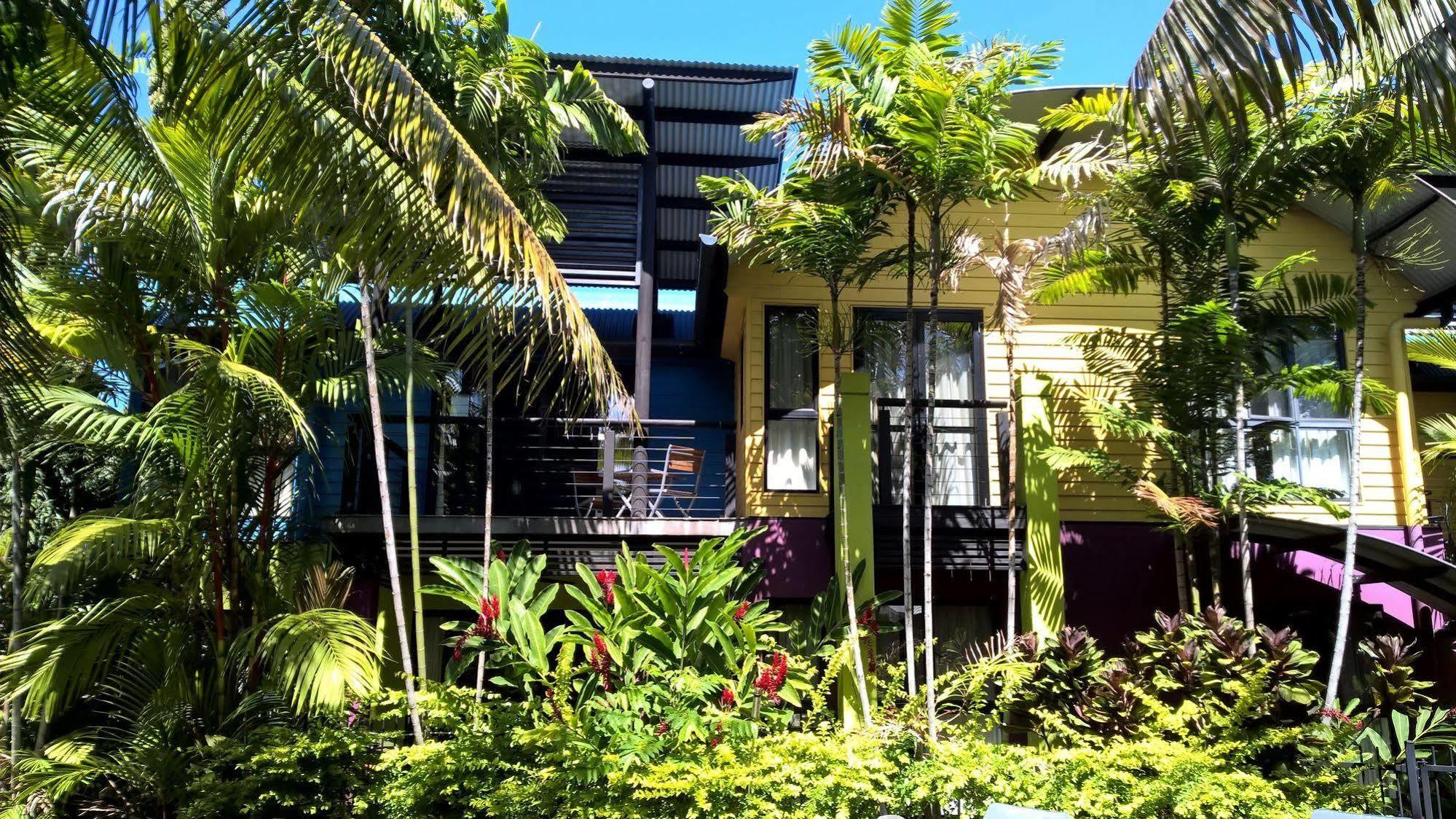 Dreamcatcher Beach-Side Apartments Port Douglas Eksteriør bilde
